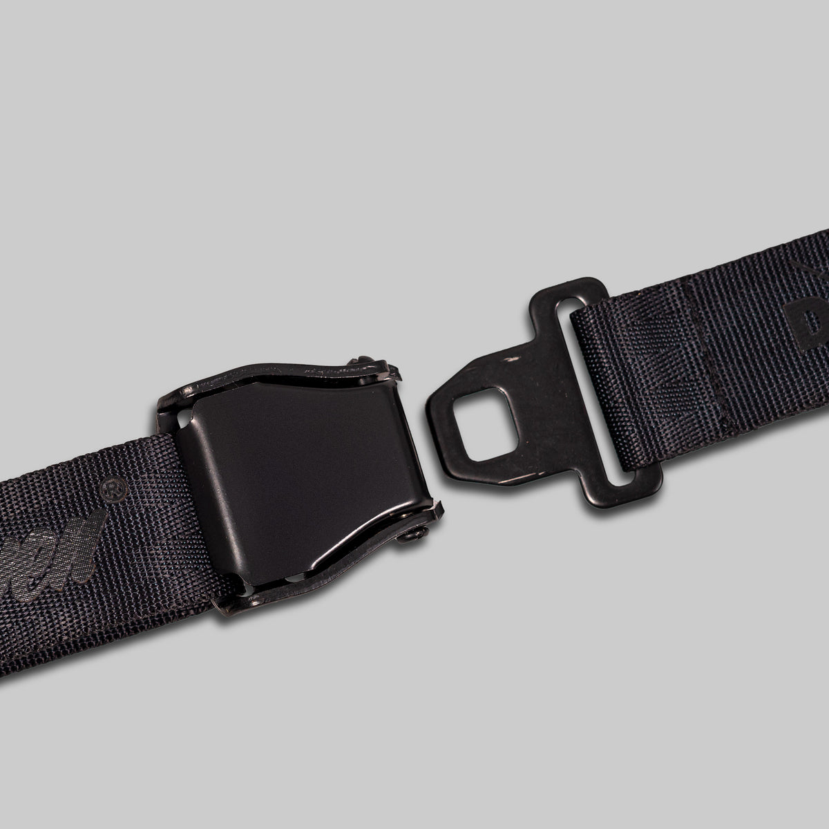 DailyDriven Relaunch Buckle Lanyard - Black